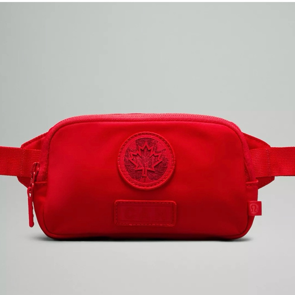 Lululemon Athletica Team Canada Future Legacy Mini Belt Bag 
COC CPC Logo